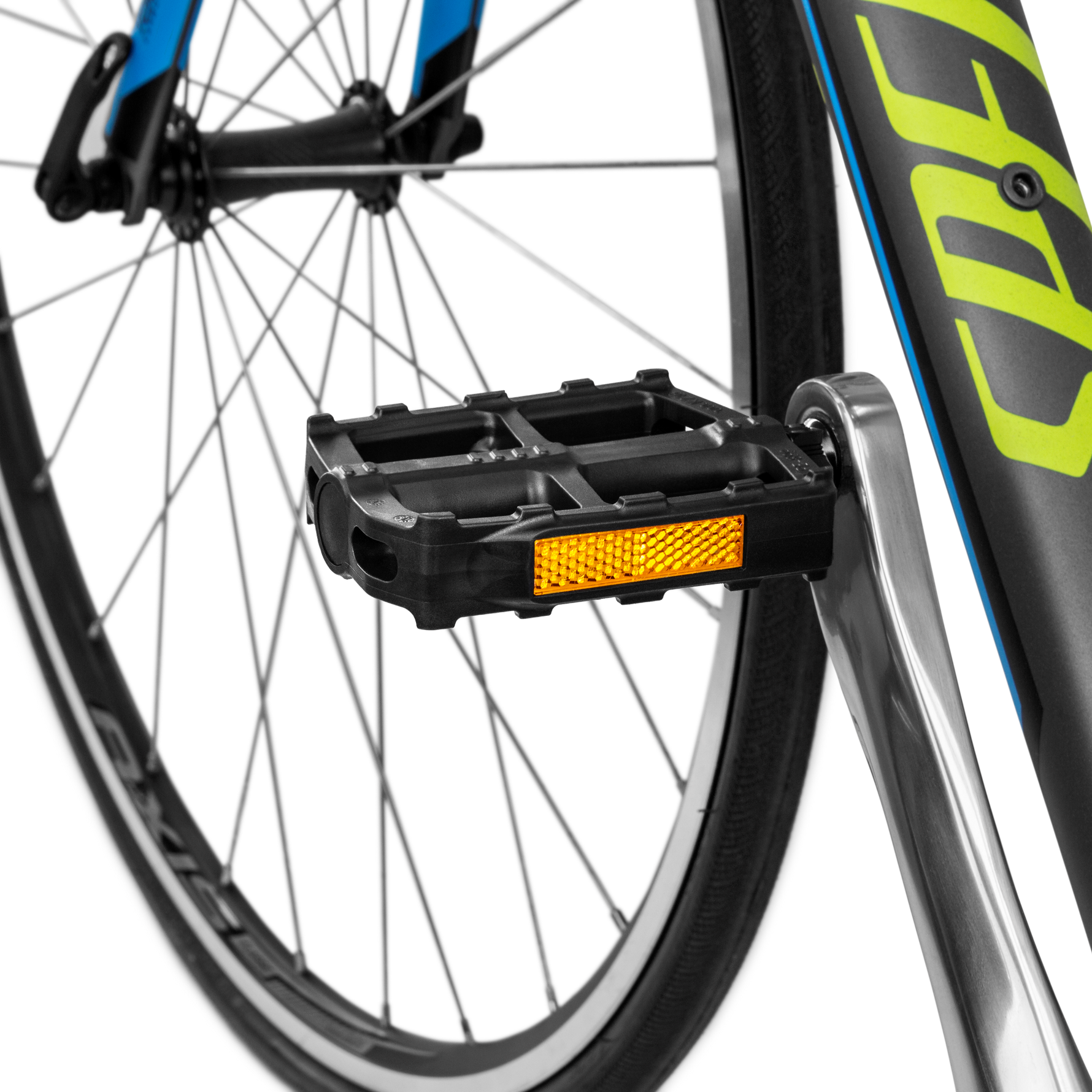 BV-PD1 Pedals Attached to Bike